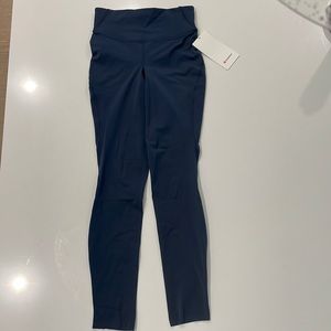 Lululemon Base Pace HR Tight